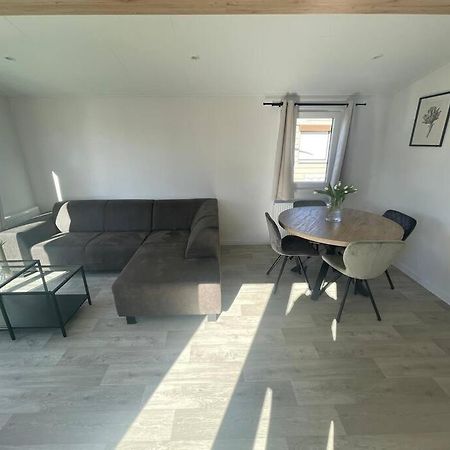 Cozy Chalet At The Beach In Petten, Netherlands エクステリア 写真